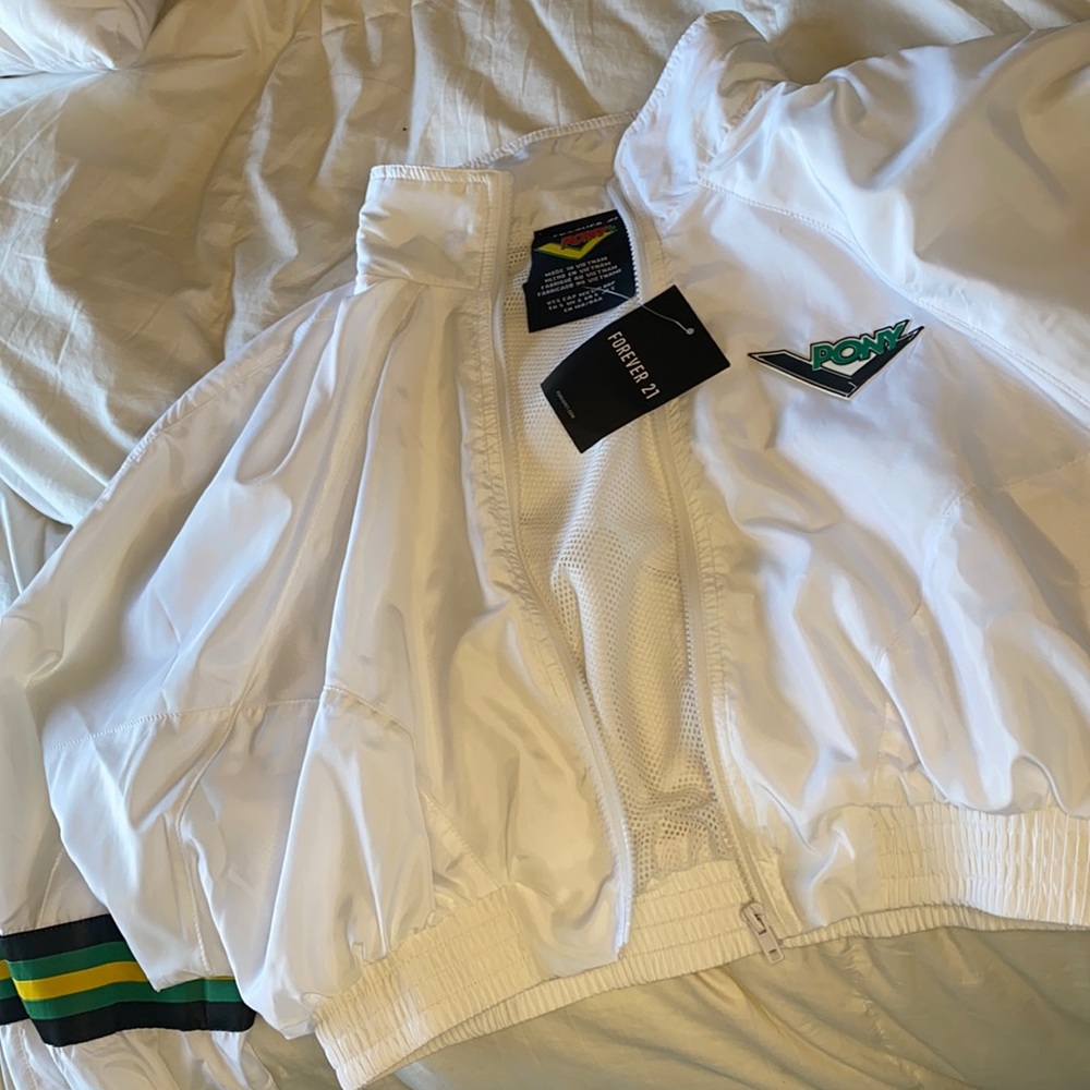 Cropped Windbreaker